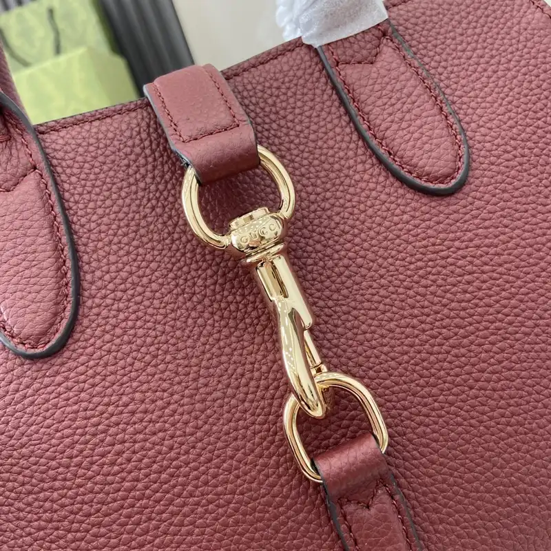 G*u*i bags 2408ya0028