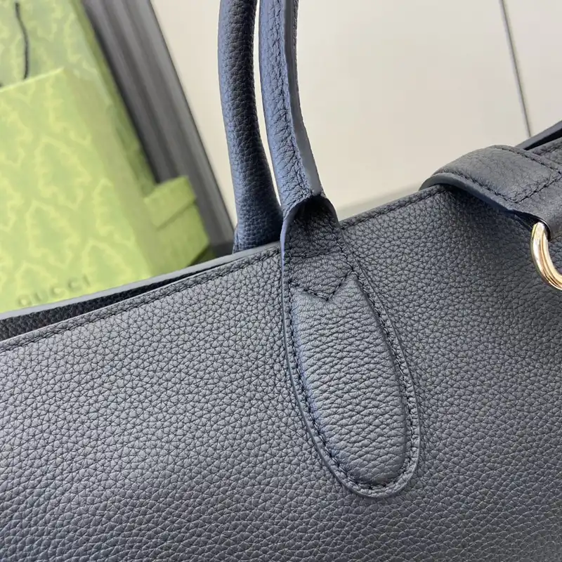 G*u*i bags 2408ya0030