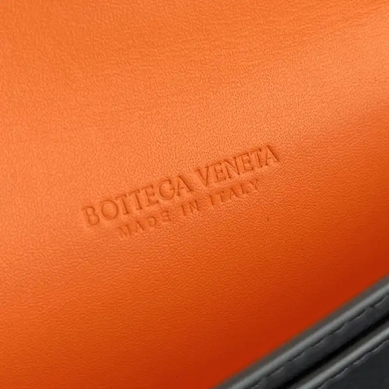 b0tte*a Ven*ta bags 2409sf0006