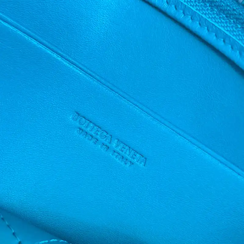 b0tte*a Ven*ta bags 2409sf0015