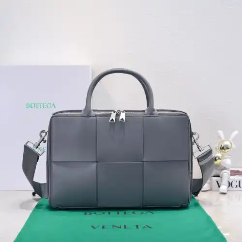 b0tte*a Ven*ta bags 2409sf0055