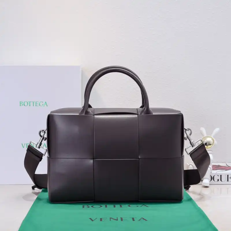b0tte*a Ven*ta bags 2409sf0056
