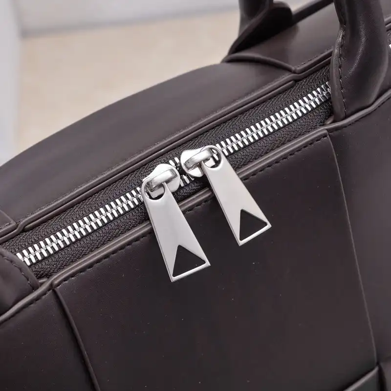 b0tte*a Ven*ta bags 2409sf0056