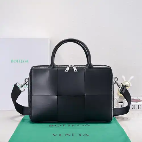 b0tte*a Ven*ta bags 2409sf0058