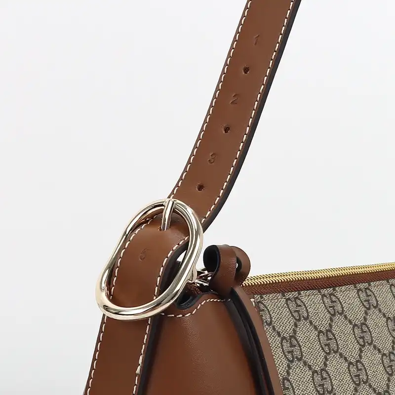 G*u*i bags 2409ya0027