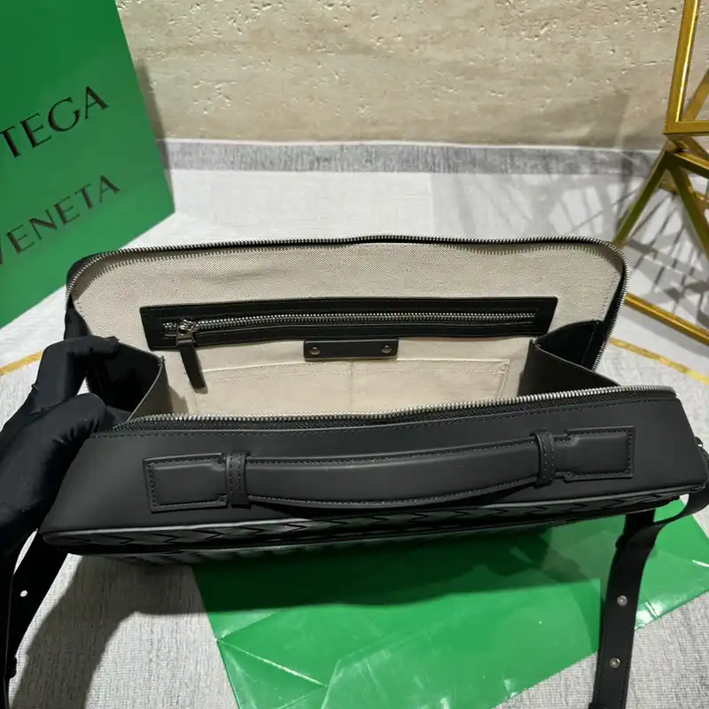 b0tte*a Ven*ta bags 2409ya0086