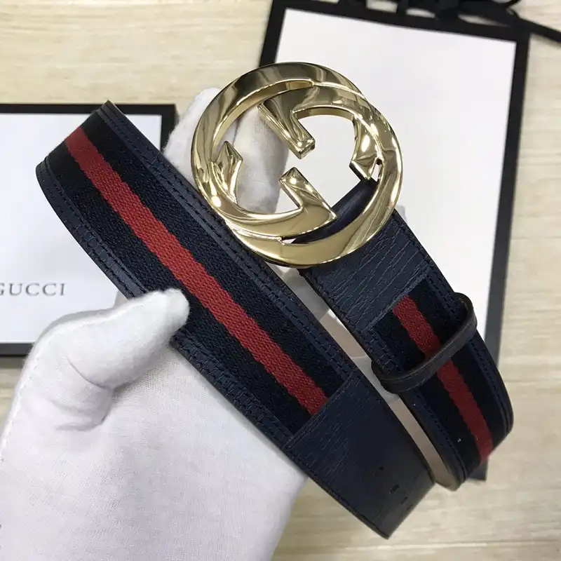 G*u*i belts 2410xa0026