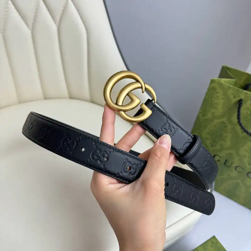 G*u*i belts 2410xa0042