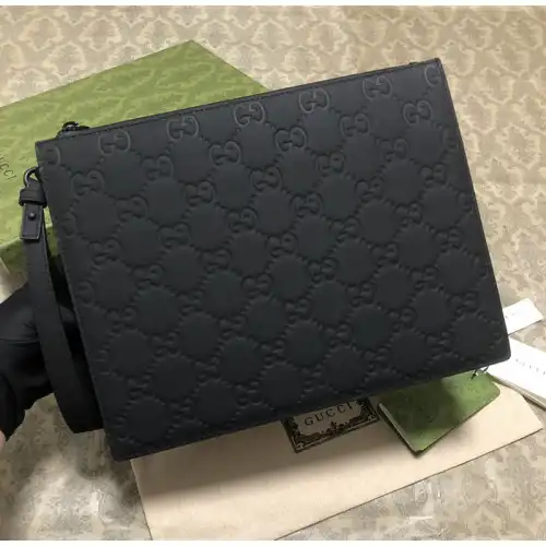 G*u*i bags 2411ya0138