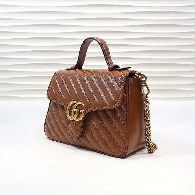 G*u*i bags 2012sh0008