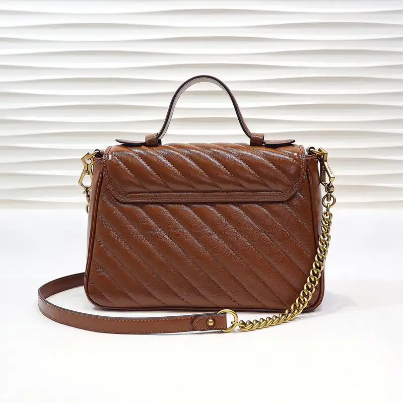 G*u*i bags 2012sh0008