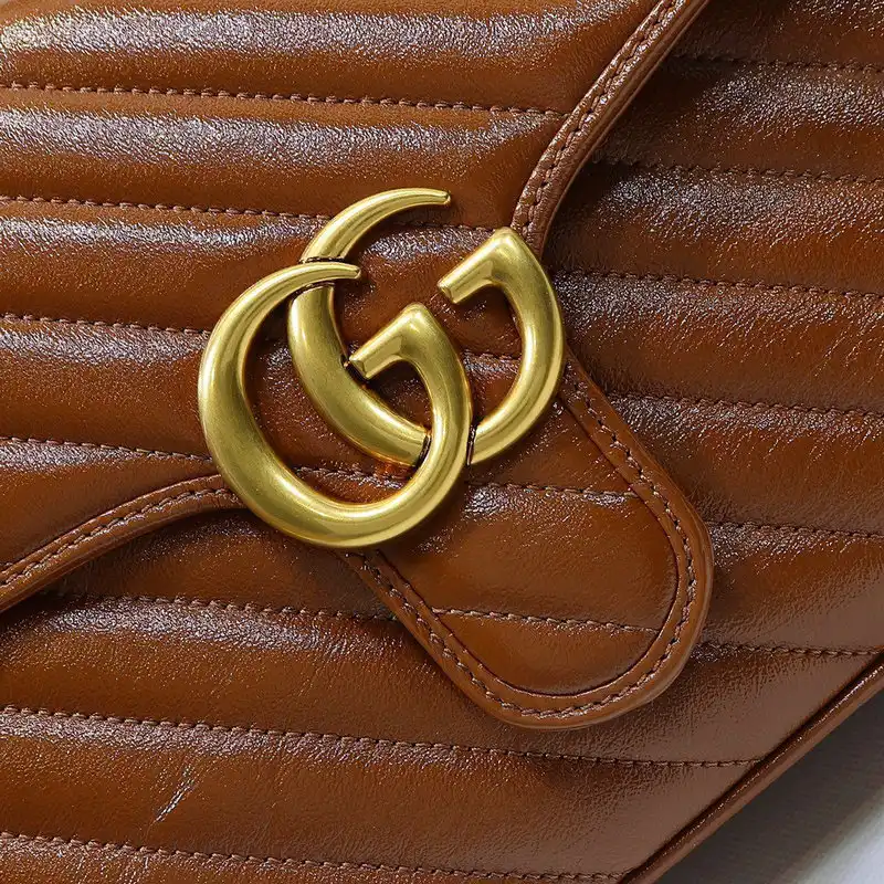 G*u*i bags 2012sh0008