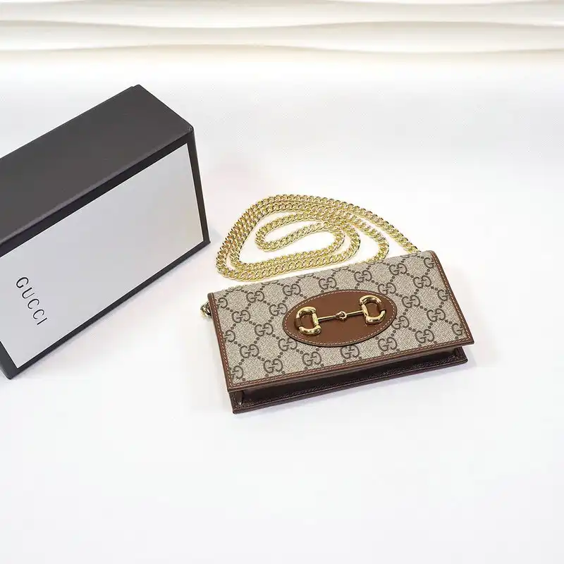 G*u*i bags 2012sh0064