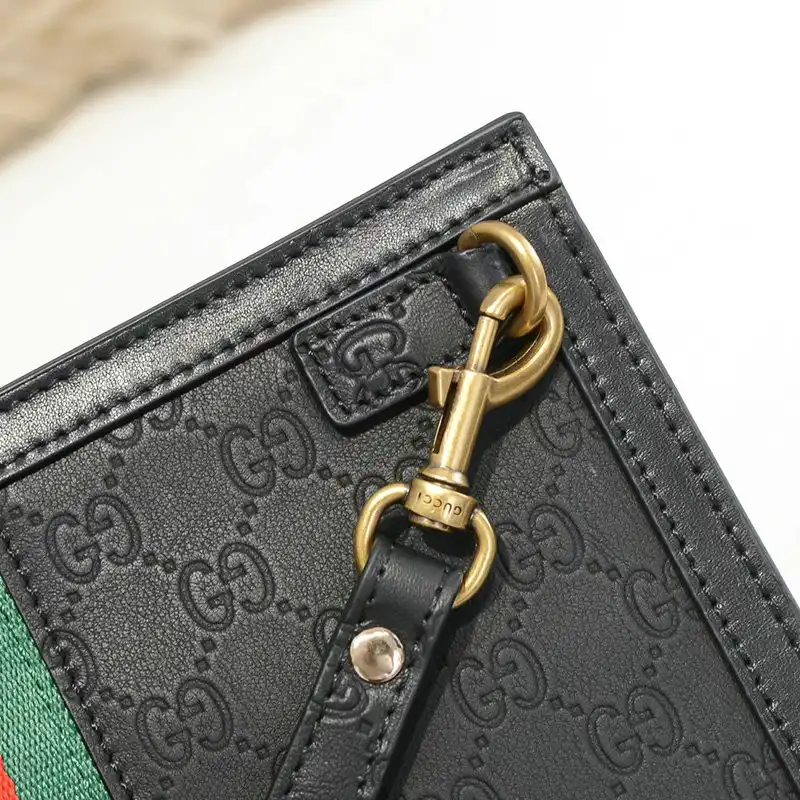 G*u*i bag 20ya11014