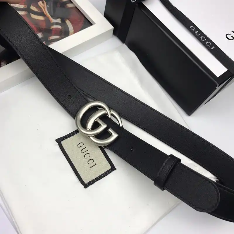 G*u*i s belts 19bl0005