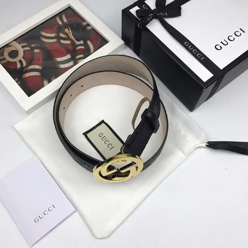 G*u*i s belts 19bl0021