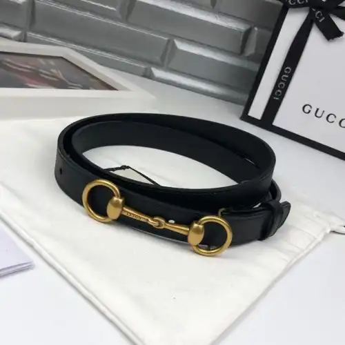 G*u*i s belts 19bl0028