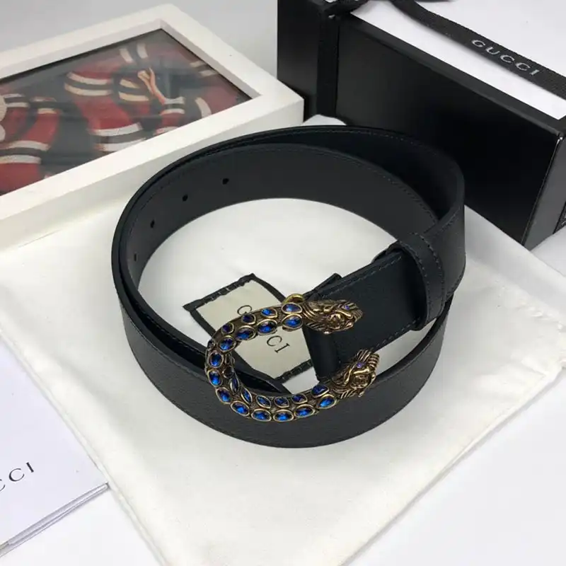 G*u*i s belts 19bl0036