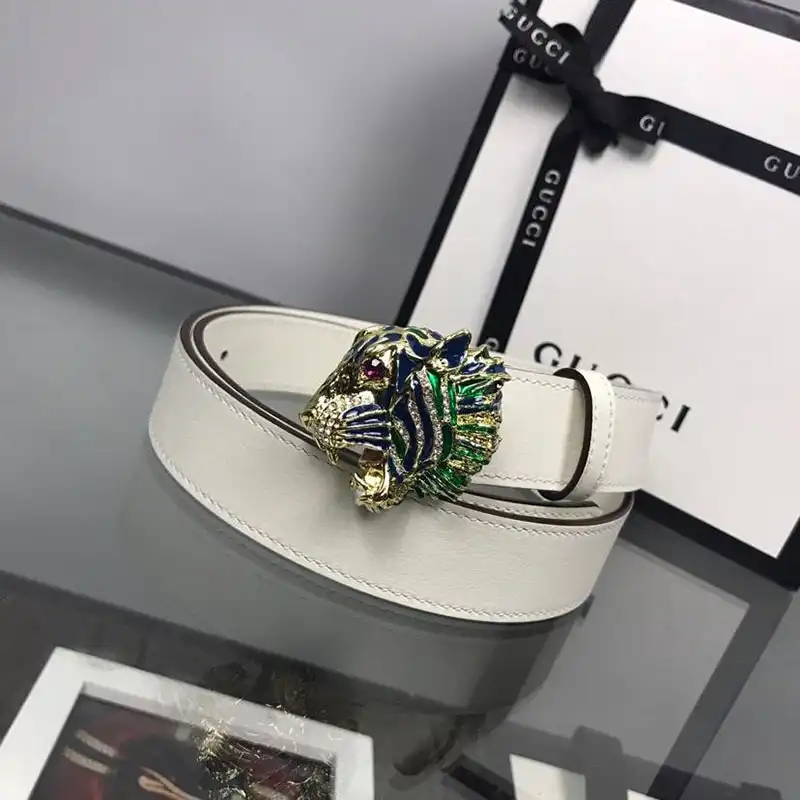 G*u*i s belts 19bl0046
