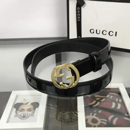 G*u*i s belts 19bl0047