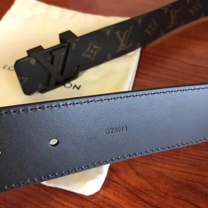 LV s Belts 19BL0076