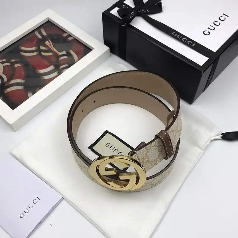 G*u*i s belts 19bl0088