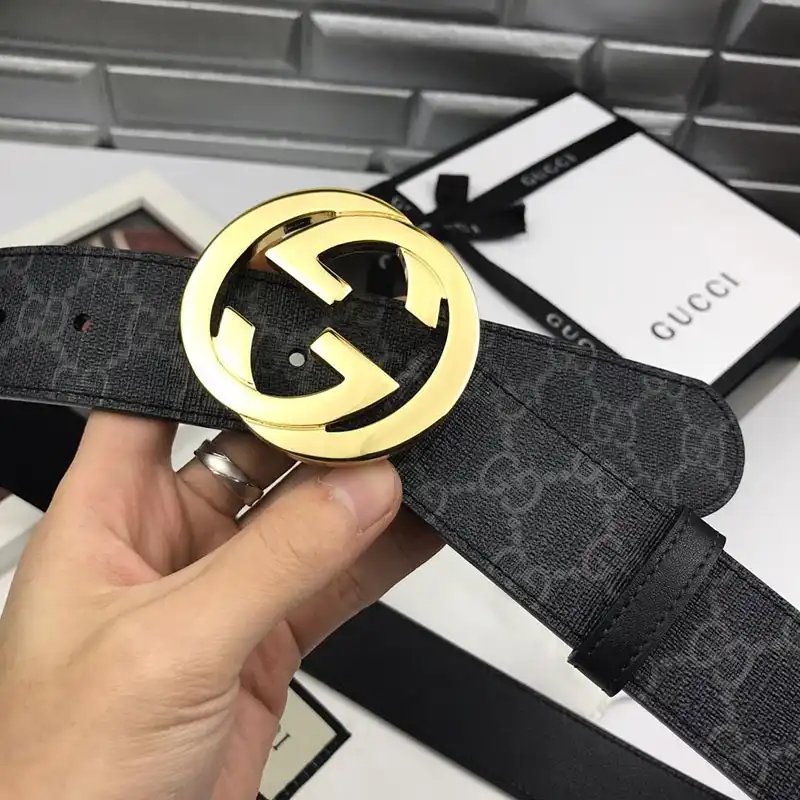 G*u*i s belts 19bl0093