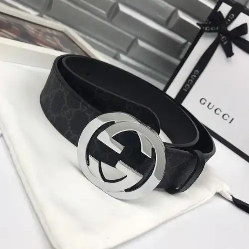 G*u*i s belts 19bl0094