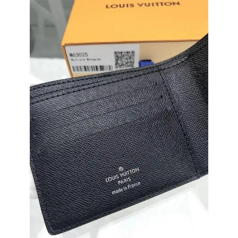 LV Bags 19T1L0116