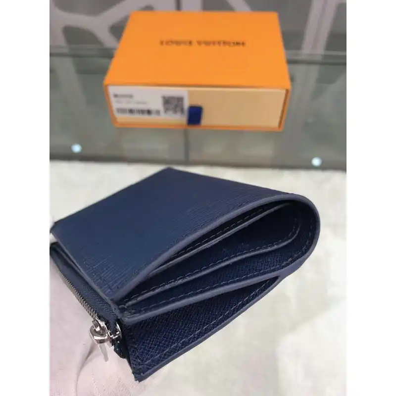 LV Bags 19T1L0269