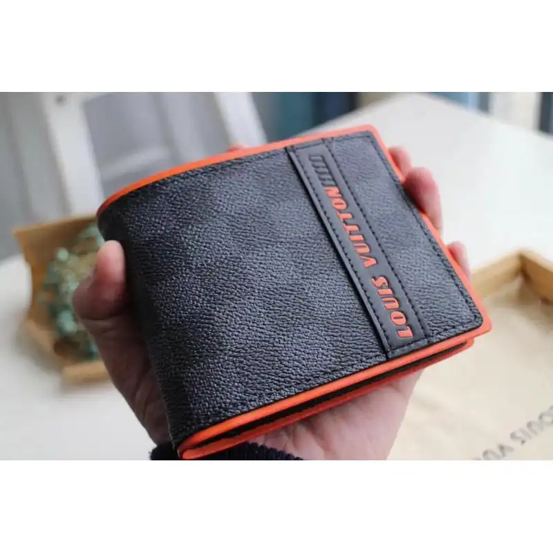 LV Bags 19T1L0306