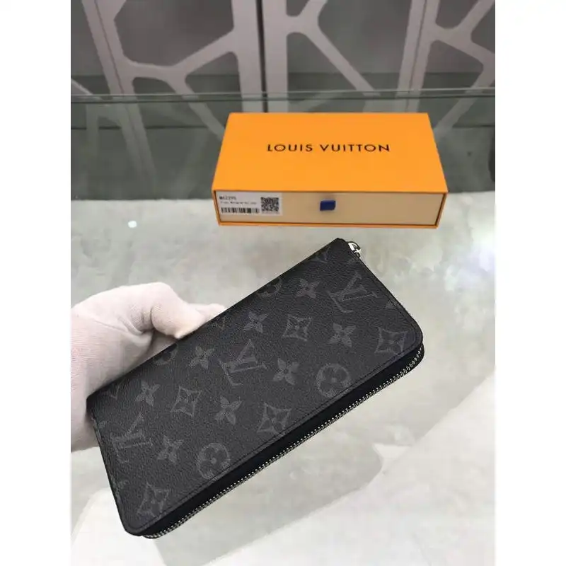 LV Bags 19T1L0602
