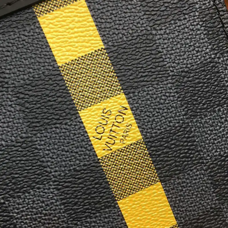 LV Bags 19T1L0625