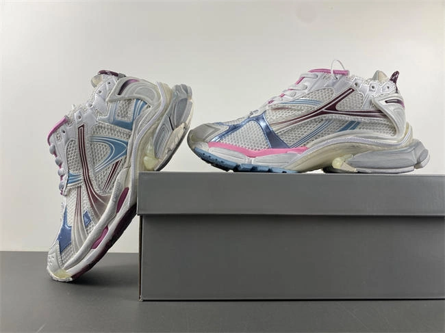 7.5Balenciaga 772774-WRUNG Sustainable 4309
