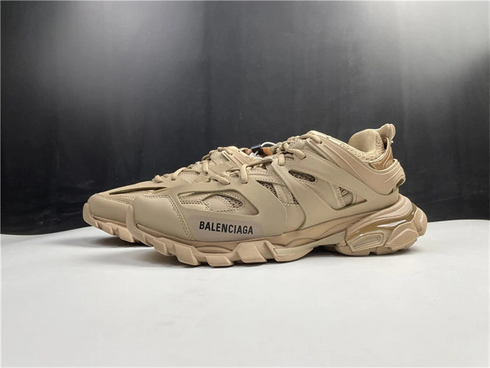 BLCG TRACK SNEAKER 542023 W1GB1 Versatile 4500
