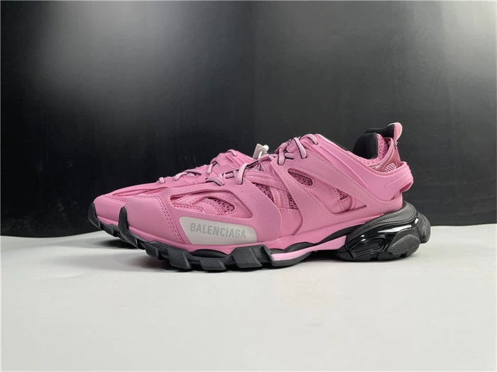 Sporty BLCG TRACK SNEAKER 542023 W1GBB 4499