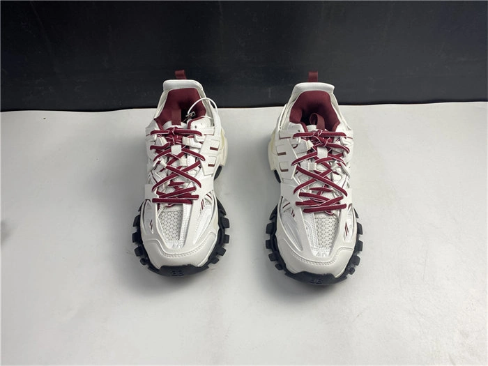 BLCG TRACK SNEAKER 542023 W3AC1 WrinkleFree 4536