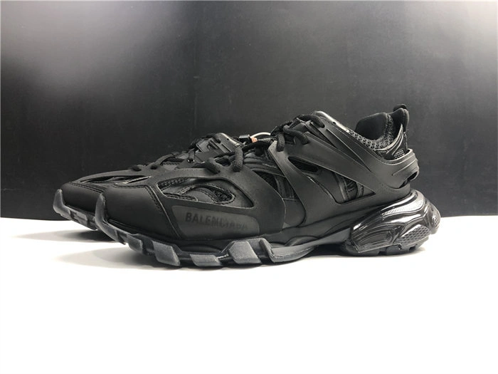 BLCG TRACK SNEAKER 542023 W3GB1 EyeCatching 4498