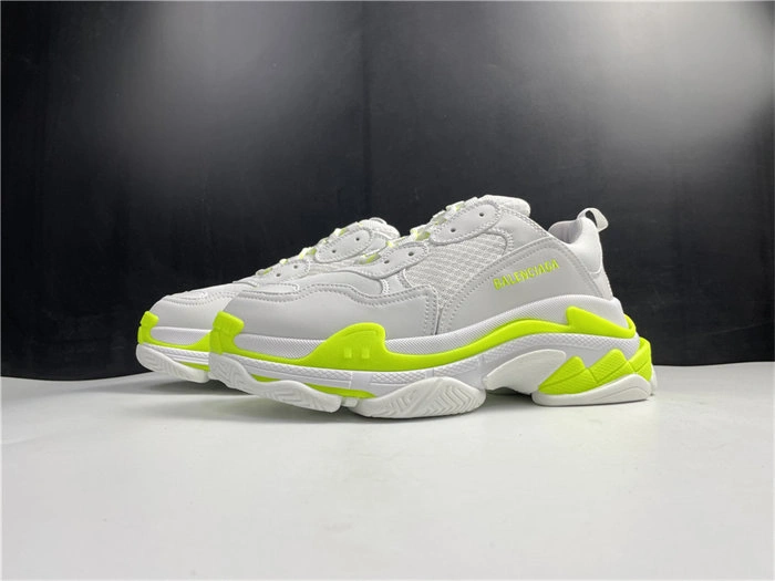 BLCG TRIPLE SNEAKER 536737 W0901 Vibrant 4491