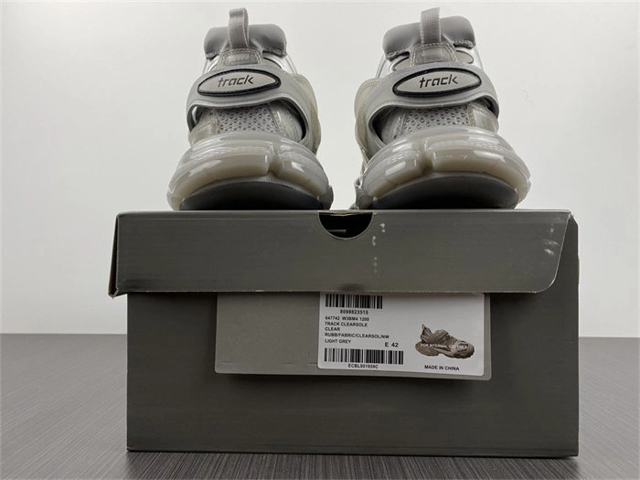 ComfortFit BLCG Track Clear Sole Gray  647742 W3BM4 4406