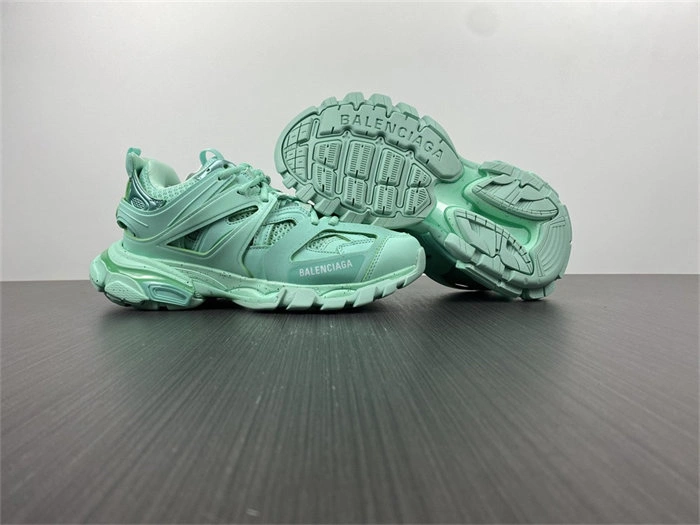 FashionForward BLCG Track Recycled Green  542436 W3FE3 4434