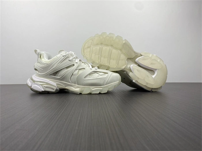 BLCG Track White Glow  542436 W3CR1 WellDesigned 4414