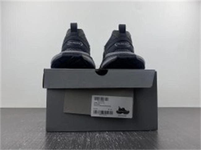 NewStyle Balenciaga 759692 W3XLH 4358