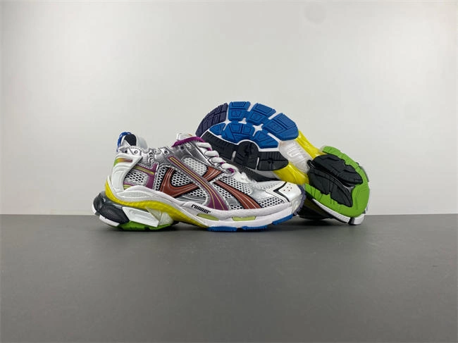 Balenciaga 772774-W3RBW- BestValue 4272