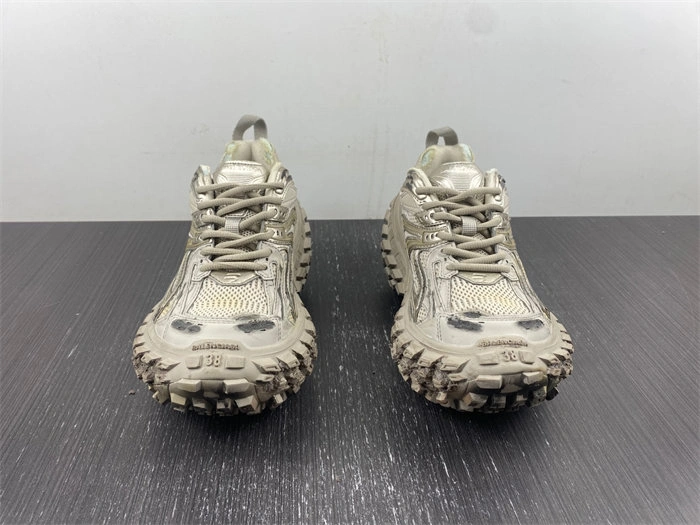 Balenciaga Defender Beige 685611 W2RAF Comfortable 4397