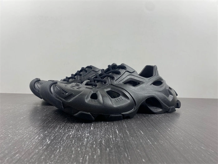 Balenciaga HD Lace Up Black 702421W3CES Unisex 5582