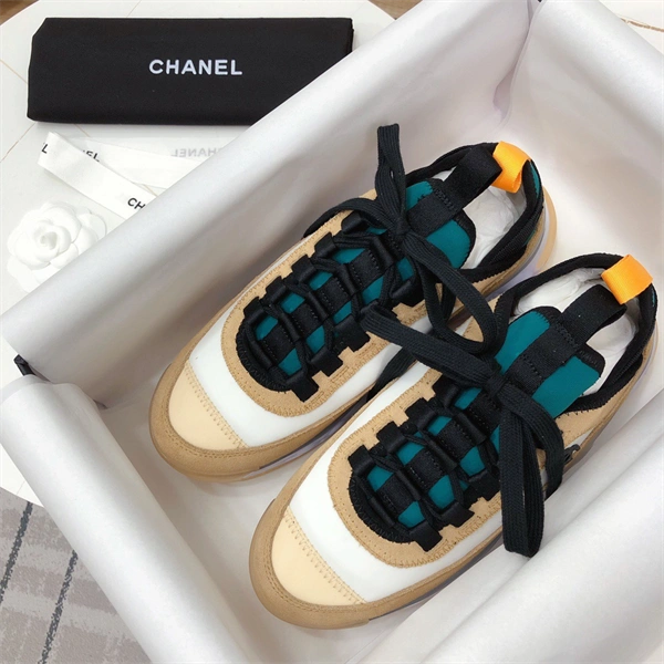 Snug Chanal Sneakers 2175