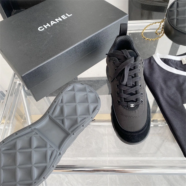 Chanal Sneakers Timeless 2176