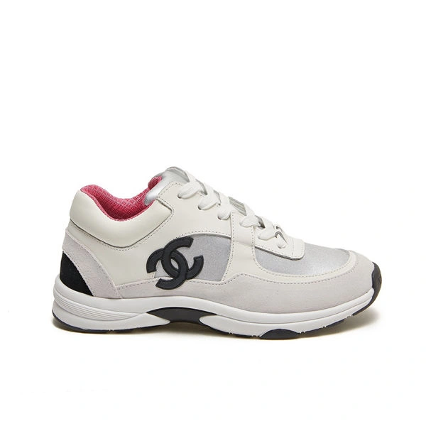 Supportive Chanal Sneakers 2208