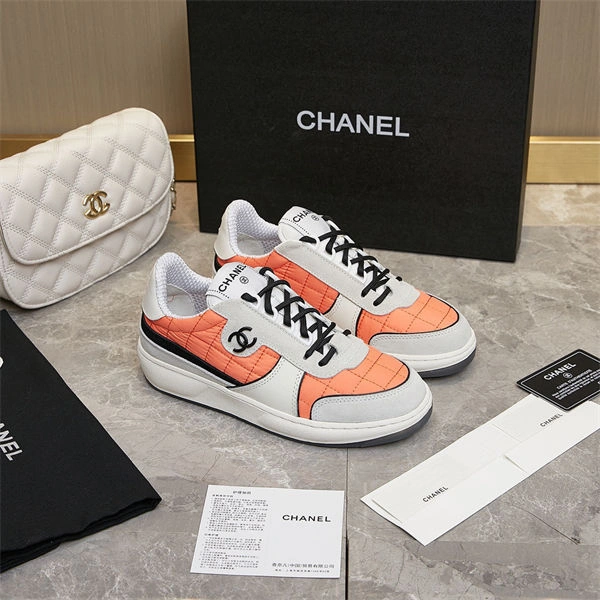 Chanal Sneakers Versatile 2212